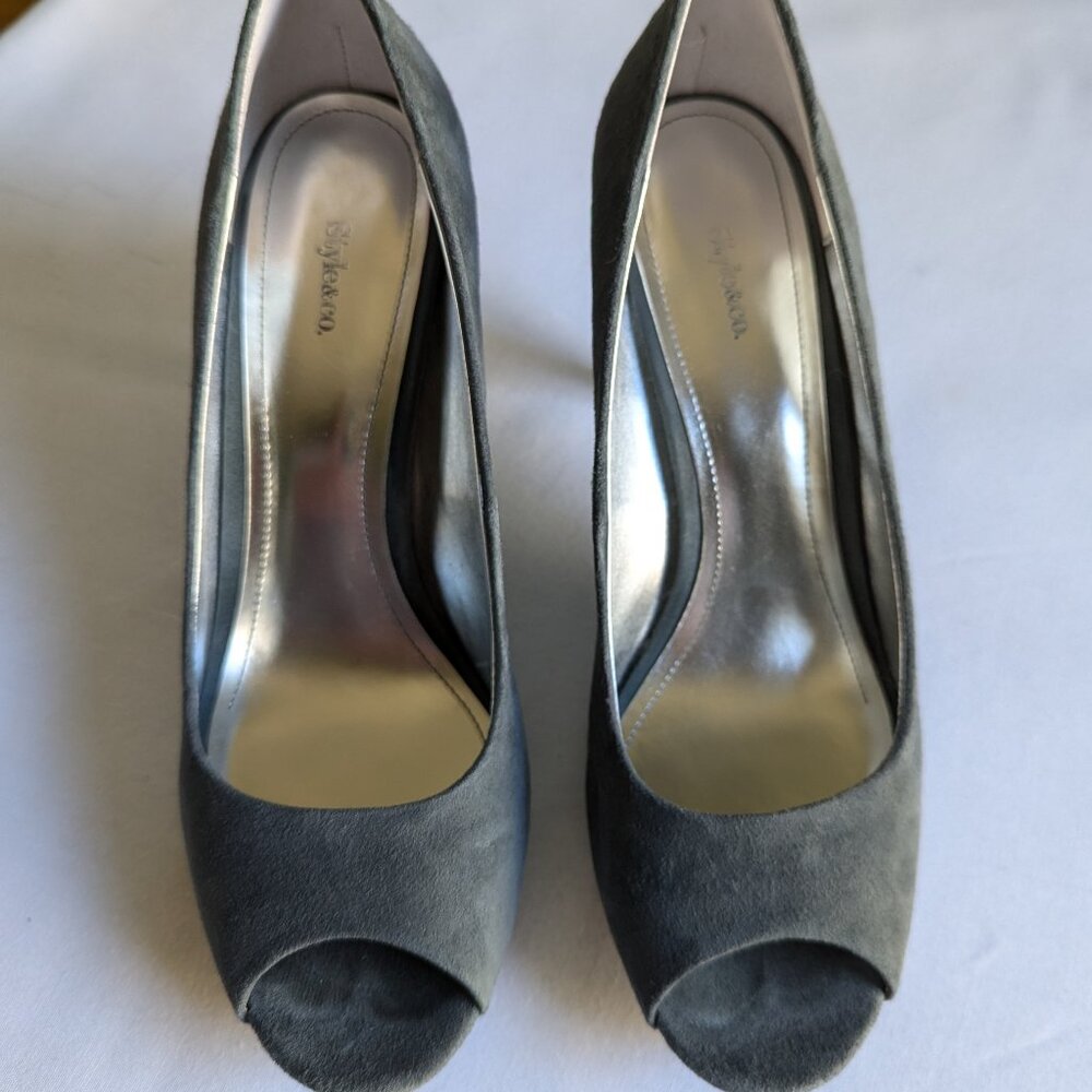 Style & Co. grey suede heels